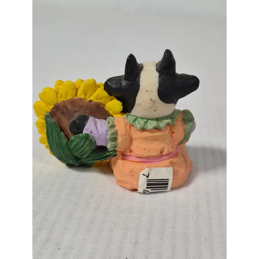 CWI Miniature Cow Figurines with Sunflowers Farmhouse Decor Set of 4 Resin